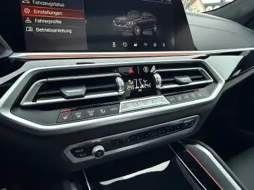 BMW X6 40xd MSPORT INDIVIDUAL 360 ACC HUD SKYLONUNGE