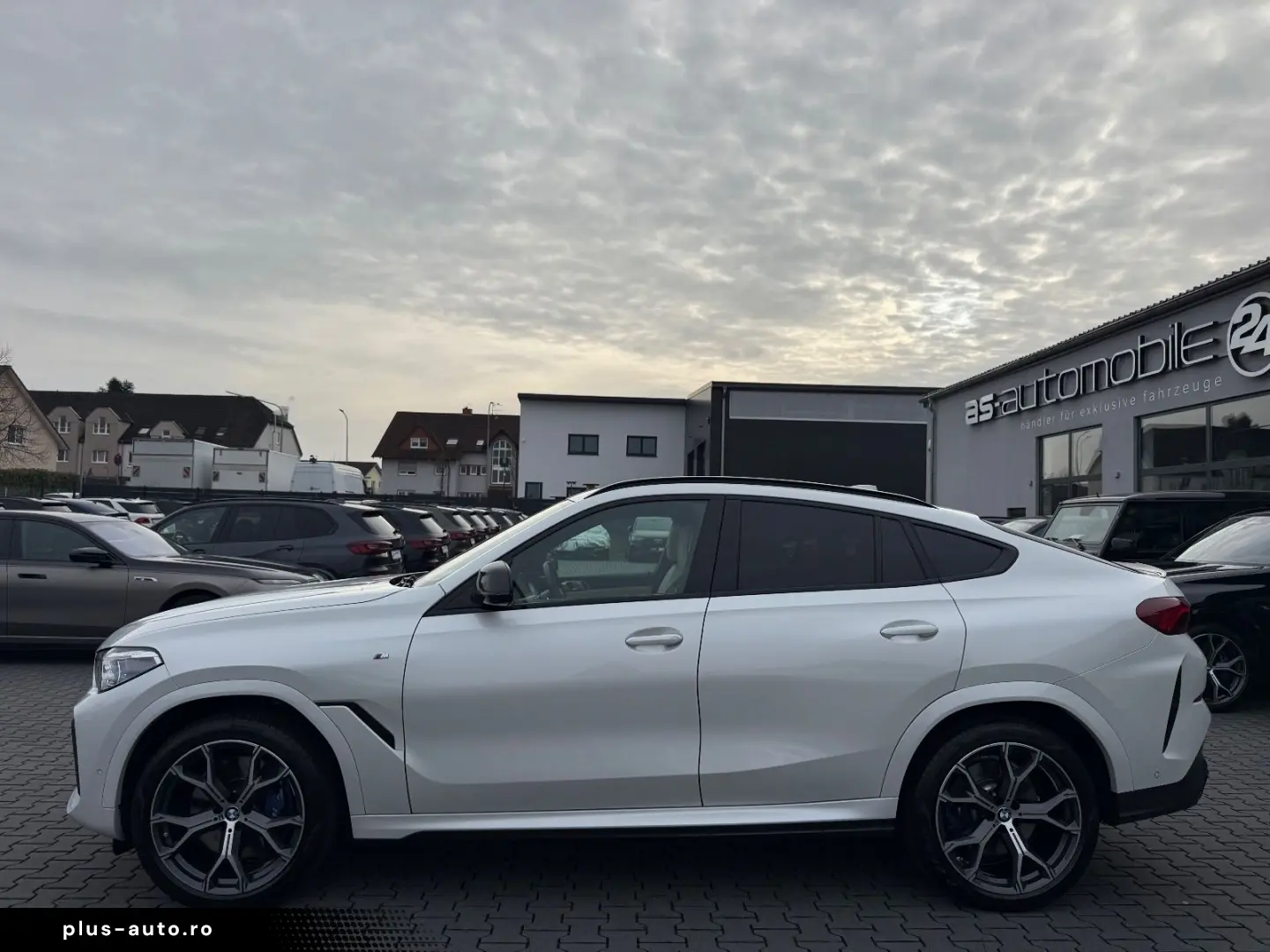 BMW X6 40xd MSPORT INDIVIDUAL 360 ACC HUD LASER AHK