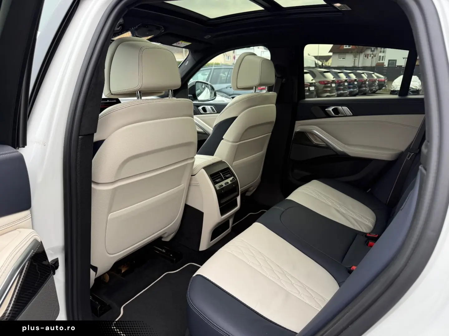 BMW X6 40xd MSPORT INDIVIDUAL 360 ACC HUD LASER AHK