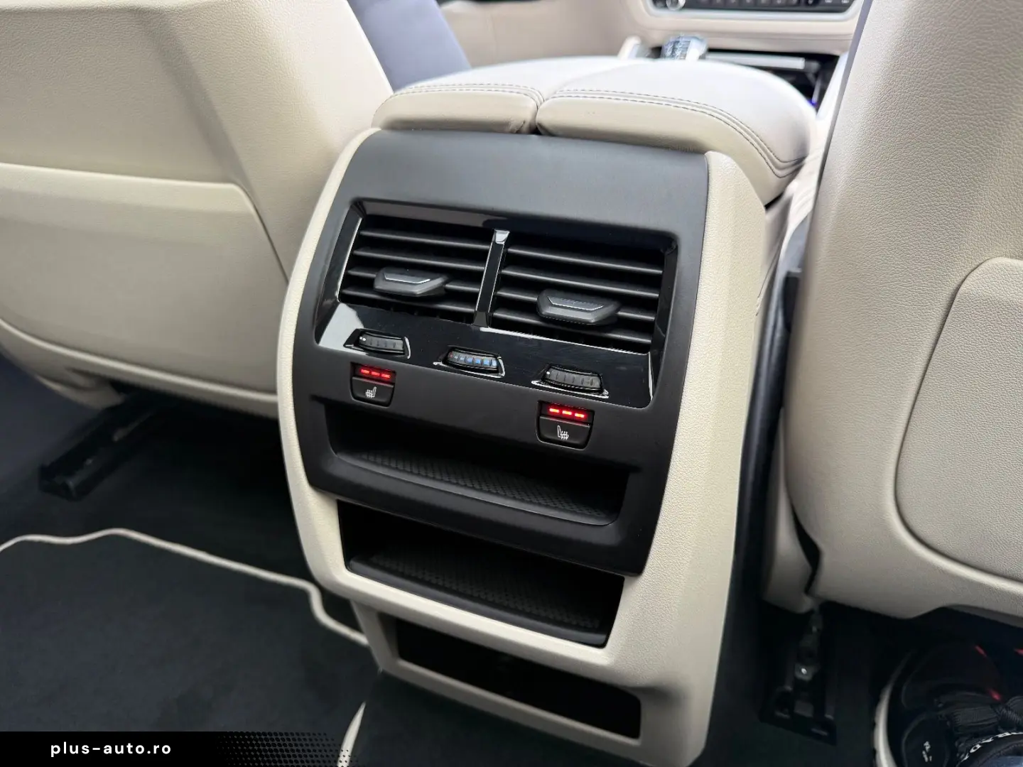 BMW X6 40xd MSPORT INDIVIDUAL 360 ACC HUD LASER AHK