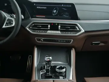 BMW X6 xDrive 40d (M-Sport Navi AHK Pano HUD HK 360)