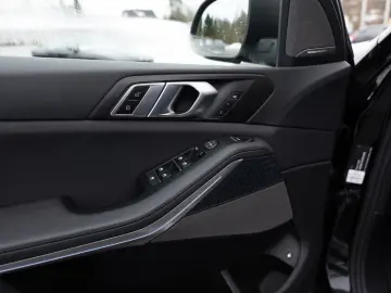 BMW X5 xDr45e HUD 360  LASER ACC DisplayKey H&K