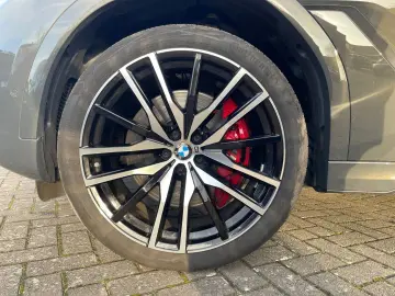 BMW X6 xDrive 40d M Sport Laser H&K Head-up Shz AHK