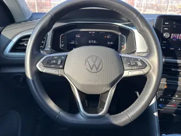 VW T-Roc Advanced 1.5 TSI DSG