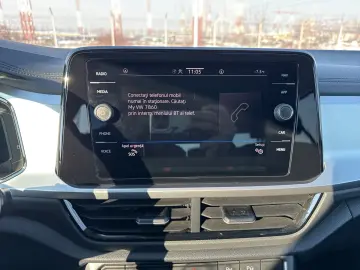 VW T-Roc Advanced 1.5 TSI DSG