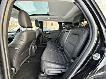 FORD Kuga Plug In Hybrid Titanium X