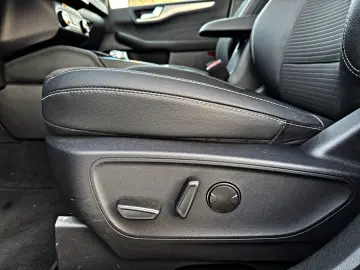 FORD Kuga Plug In Hybrid Titanium X