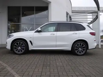 BMW X5 xDrive30d M Sportpaket Laser Head Up HiFi Hud
