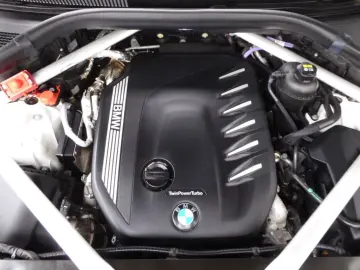 BMW X5 xDrive30d M Sportpaket Laser Head Up HiFi Hud