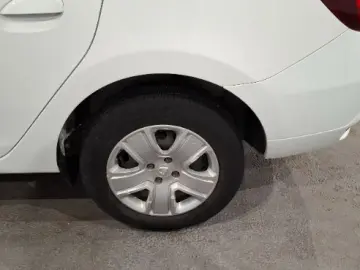 DACIA LOGAN 1.5 Blue dCi 75CP Laureate