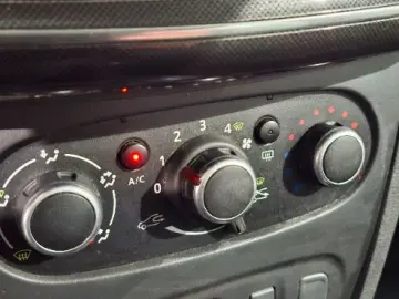 DACIA LOGAN 1.5 Blue dCi 75CP Laureate