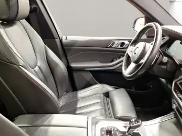BMW X5 xDr45e MSport AmbAir GestureContr DAPro H&K