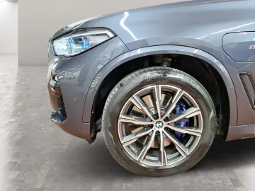 BMW X5 xDr45e MSport AmbAir GestureContr DAPro H&K