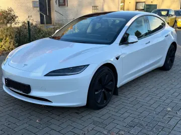 TESLA TESLA MODEL 3 HIGHLAND RWD MWST