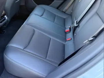 TESLA TESLA MODEL 3 HIGHLAND RWD MWST