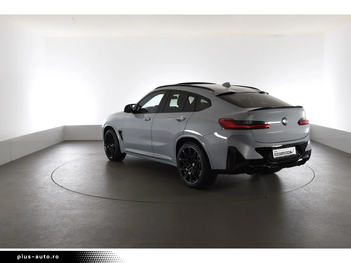 BMW X4 M Competition Anhängerkupplung Panorama Glasd