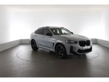BMW X4 M Competition Anhängerkupplung Panorama Glasd