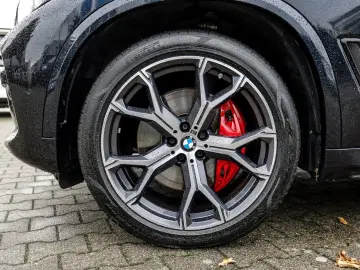 BMW X5 xDr40i MSport Ventilation AmbAir Hud DAPro H&K