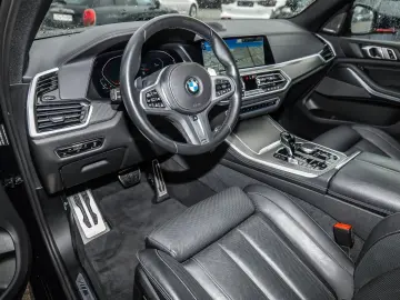 BMW X5 xDr40i MSport Ventilation AmbAir Hud DAPro H&K