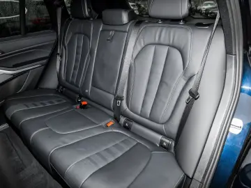 BMW X5 xDr40i MSport Ventilation AmbAir Hud DAPro H&K