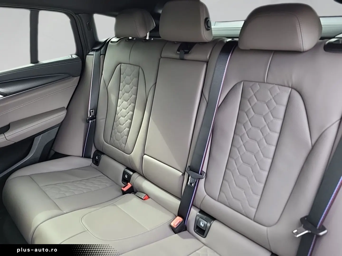 BMW X4 M Competition Pano HeadU ACC 360  HarmanKardo