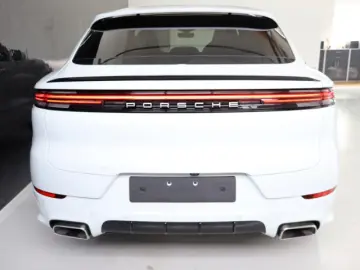 Porsche Cayenne Coupe   CHRONO BOSE PANO