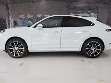 Porsche Cayenne Coupe   CHRONO BOSE PANO