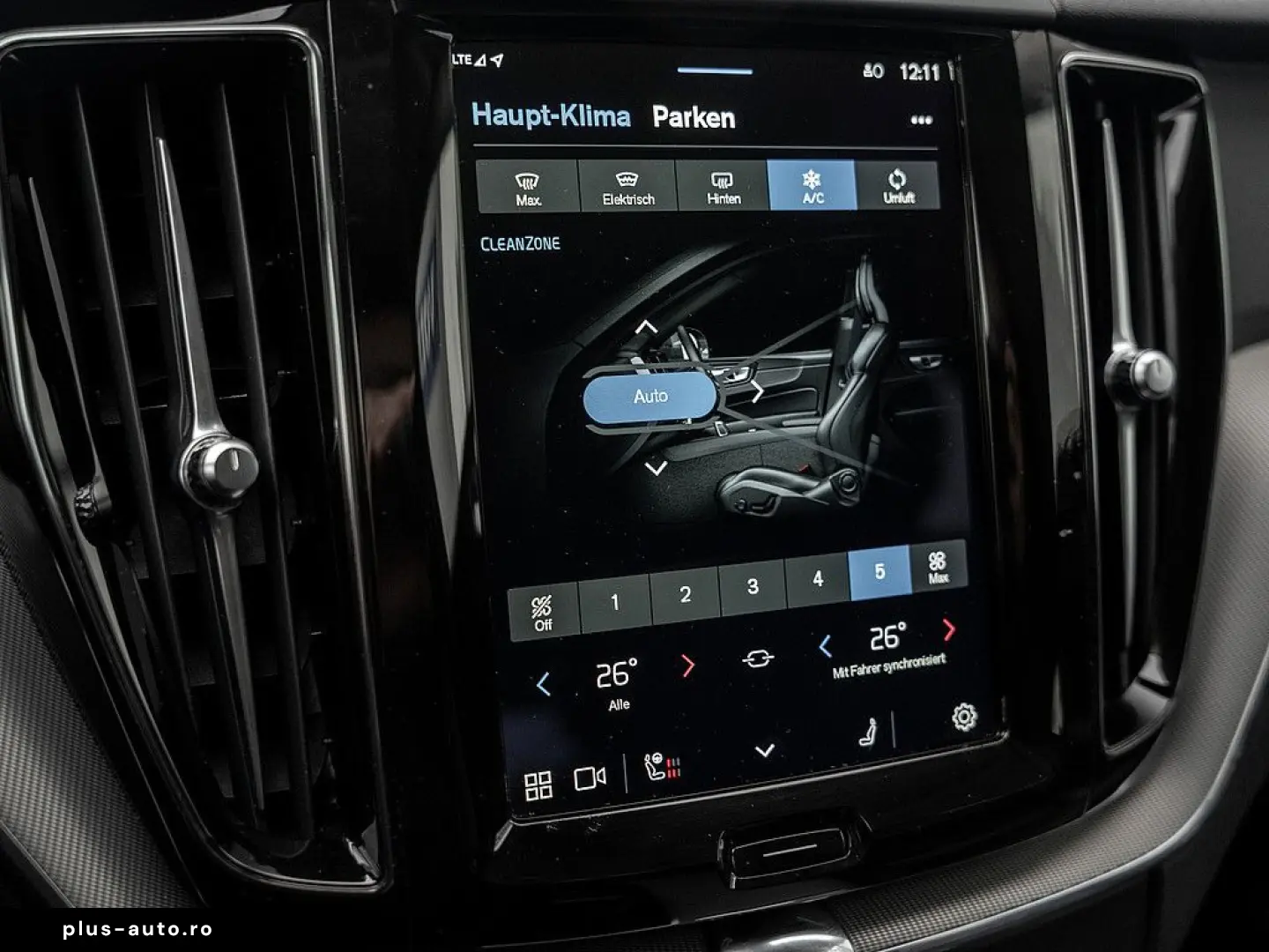 VOLVO XC60 T6 AWD Plus Bright