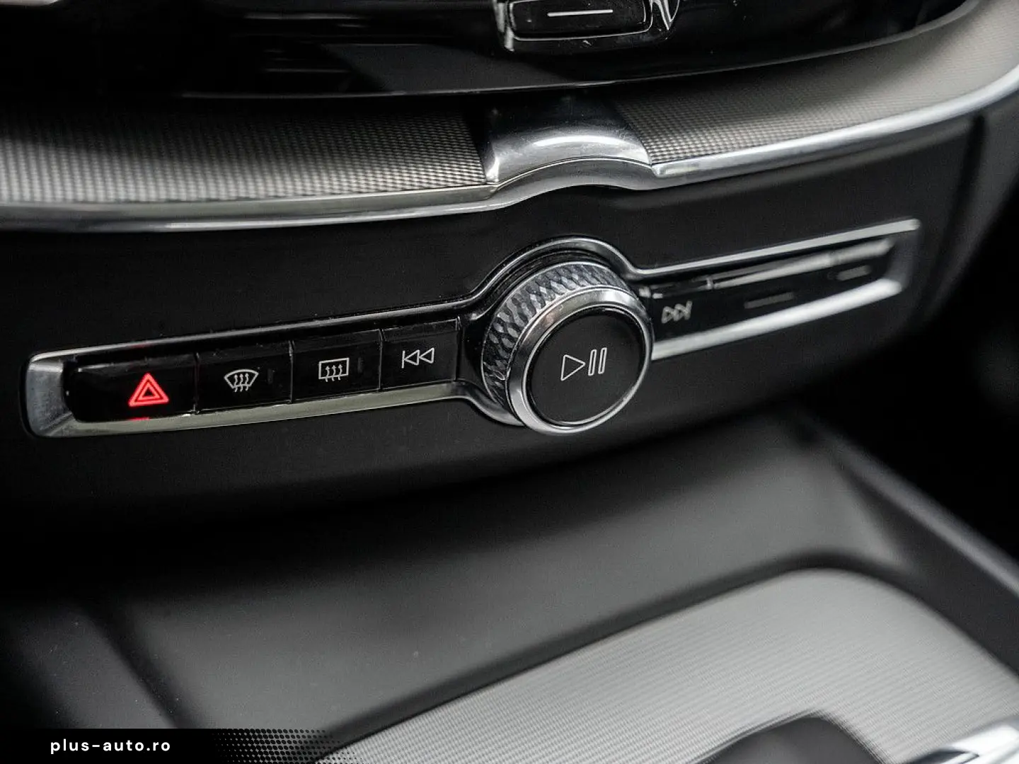 VOLVO XC60 T6 AWD Plus Bright