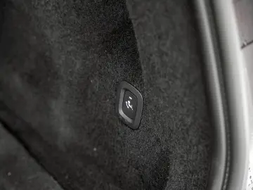 VOLVO XC60 T6 AWD Plus Bright