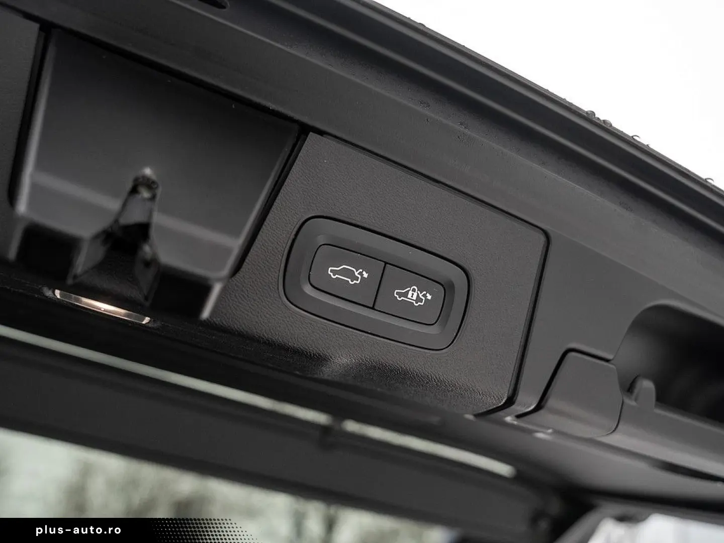 VOLVO XC60 T6 AWD Plus Bright