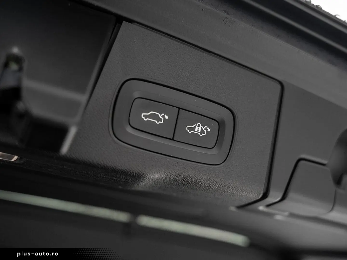 VOLVO XC60 T6 AWD Plus Bright