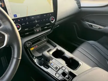 LEXUS NX 450h  E-FOUR F SPORT