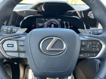 LEXUS NX 450h  Executive Line