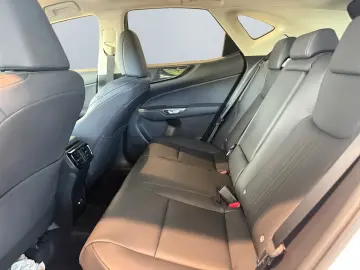 LEXUS NX 450h   Executive Line