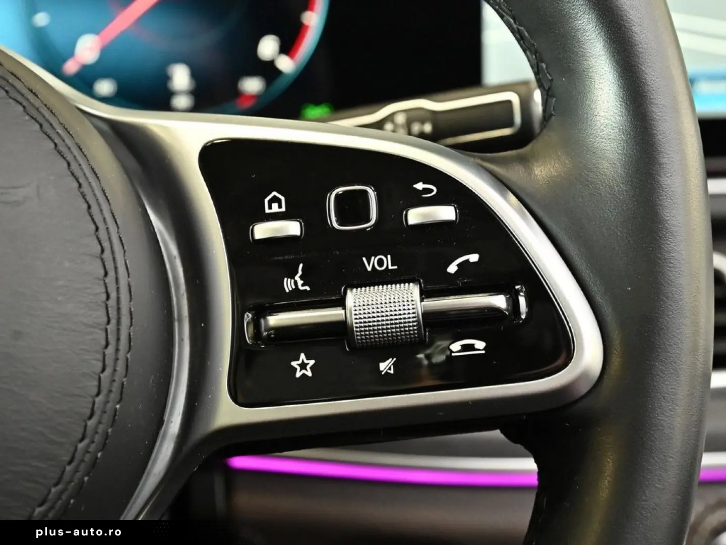 MERCEDES-BENZ GLE 400 d 4M AMG Sport LED Pano Navi S&hellip;