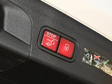 MERCEDES-BENZ GLE 400 d 4M AMG Sport LED Pano Navi S&hellip;