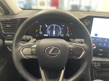 LEXUS NX 450h  Luxury Line