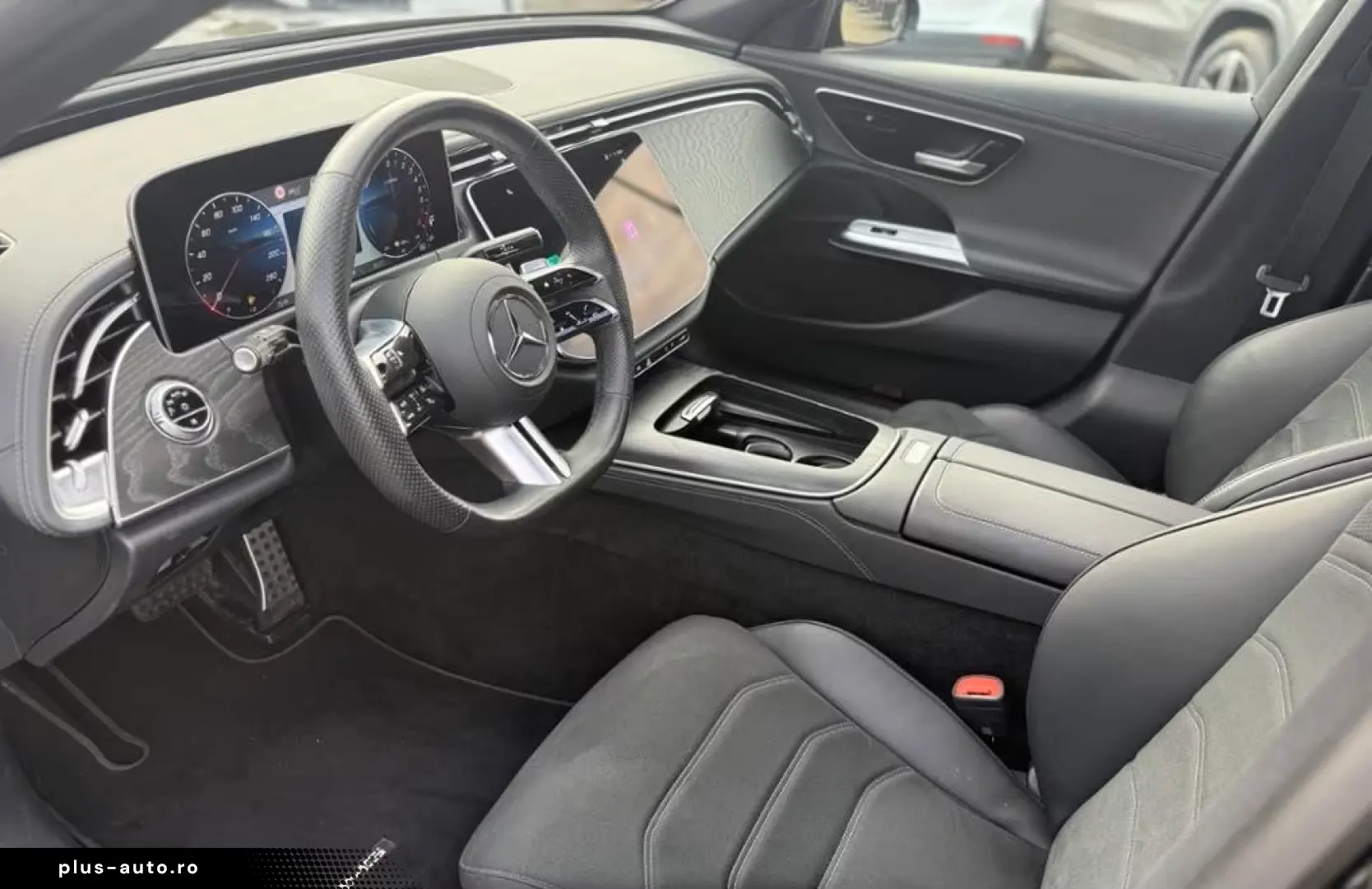 MERCEDES-BENZ E 300 e 4M AMG Sport Night