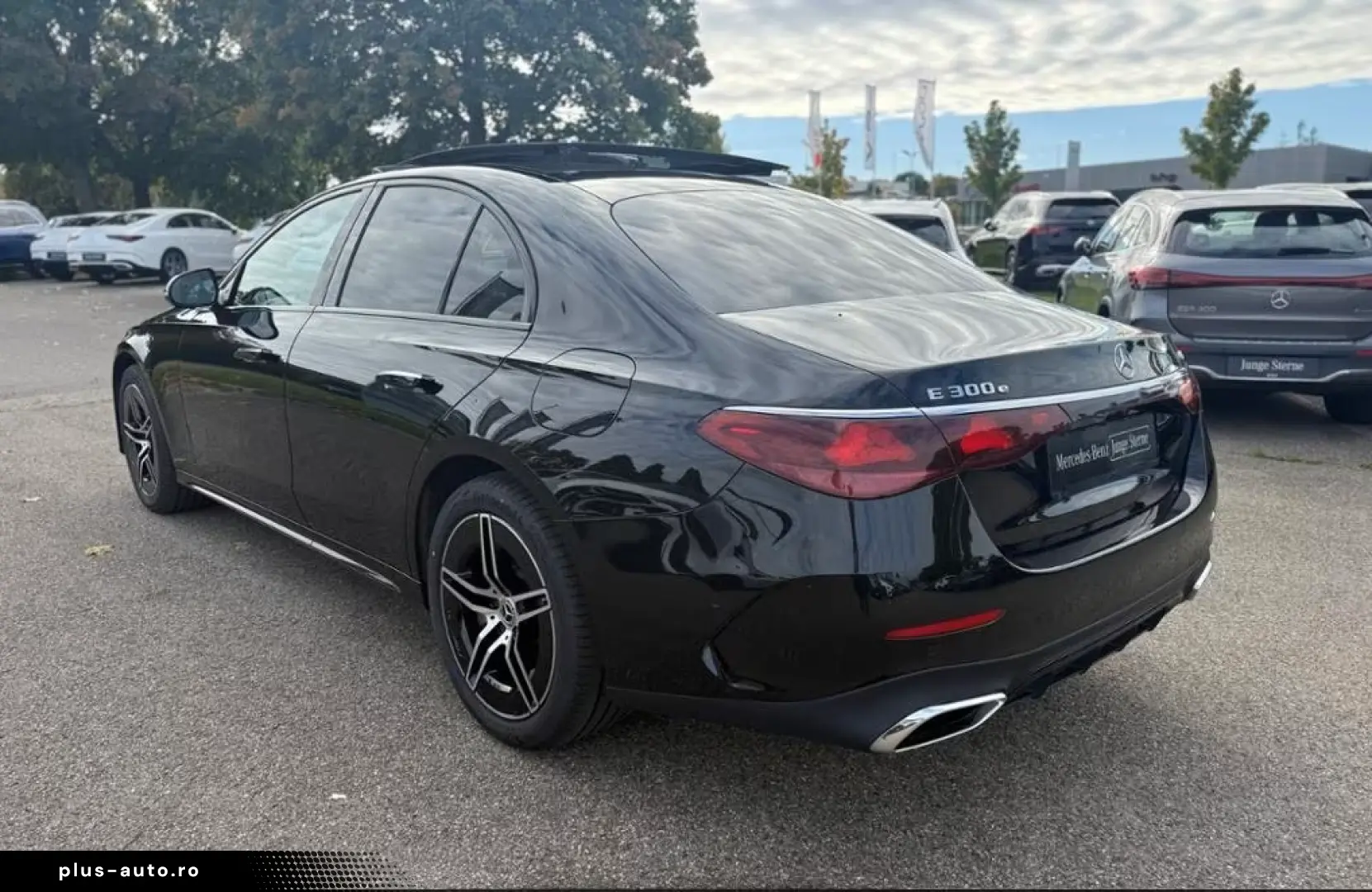 MERCEDES-BENZ E 300 e 4M AMG Sport Night