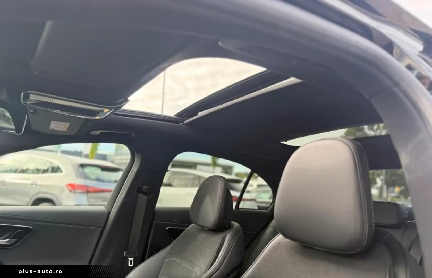 MERCEDES-BENZ E 300 e 4M AMG Sport Night