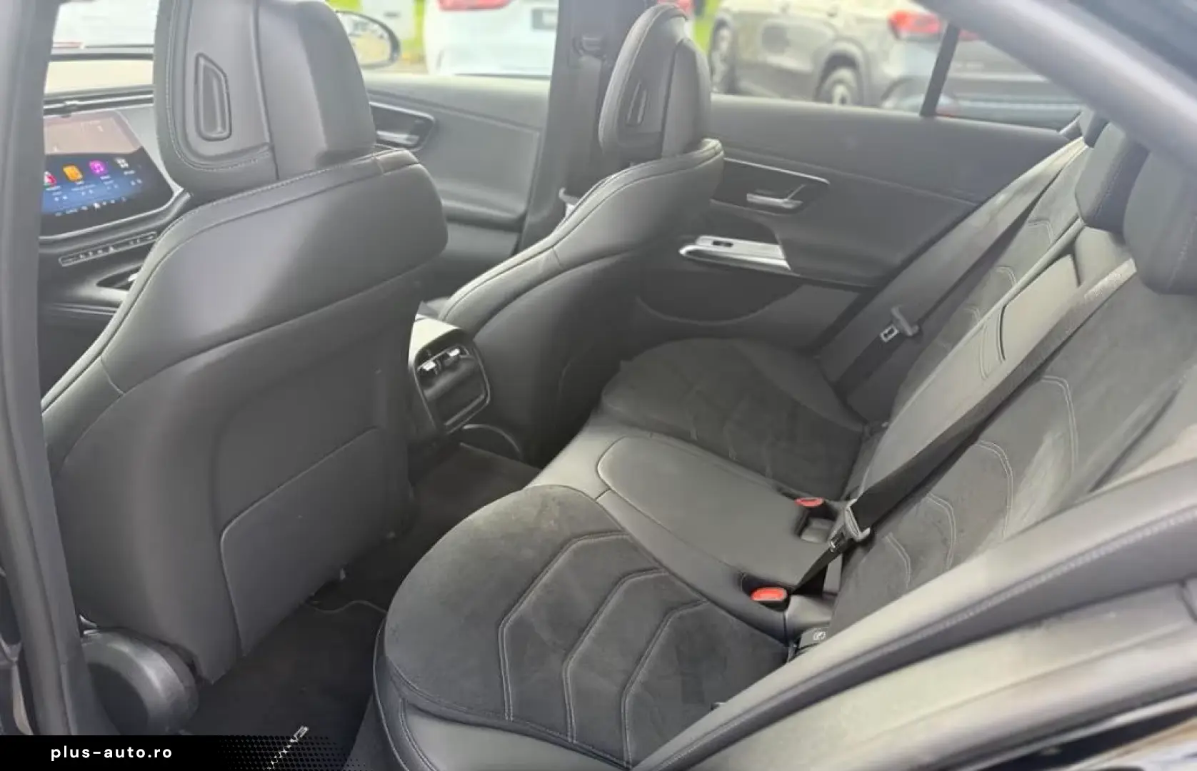 MERCEDES-BENZ E 300 e 4M AMG Sport Night