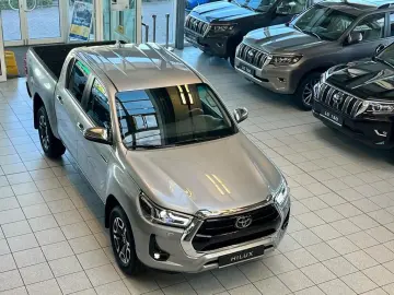 TOYOTA DOUBLE CAB EXECUTIVE