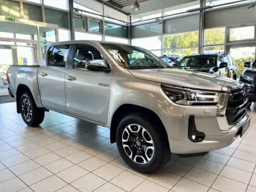 TOYOTA DOUBLE CAB EXECUTIVE