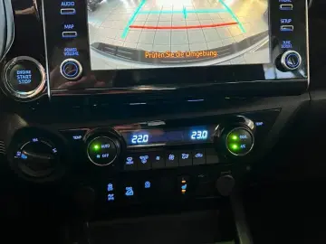 TOYOTA DOUBLE CAB EXECUTIVE