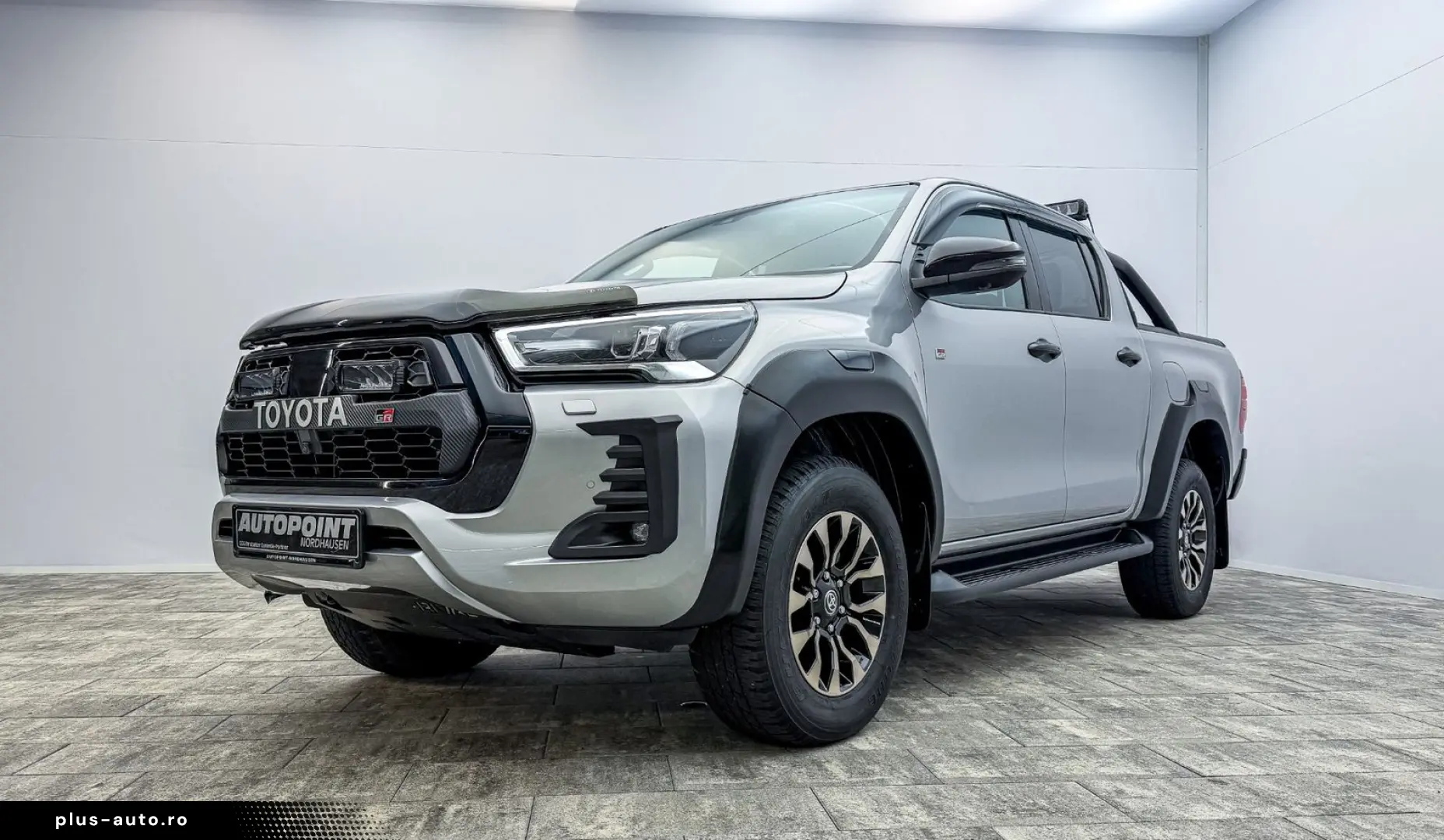 TOYOTA Hilux 2.8 D4-D GR Sport