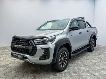 TOYOTA Hilux 2.8 D4-D GR Sport
