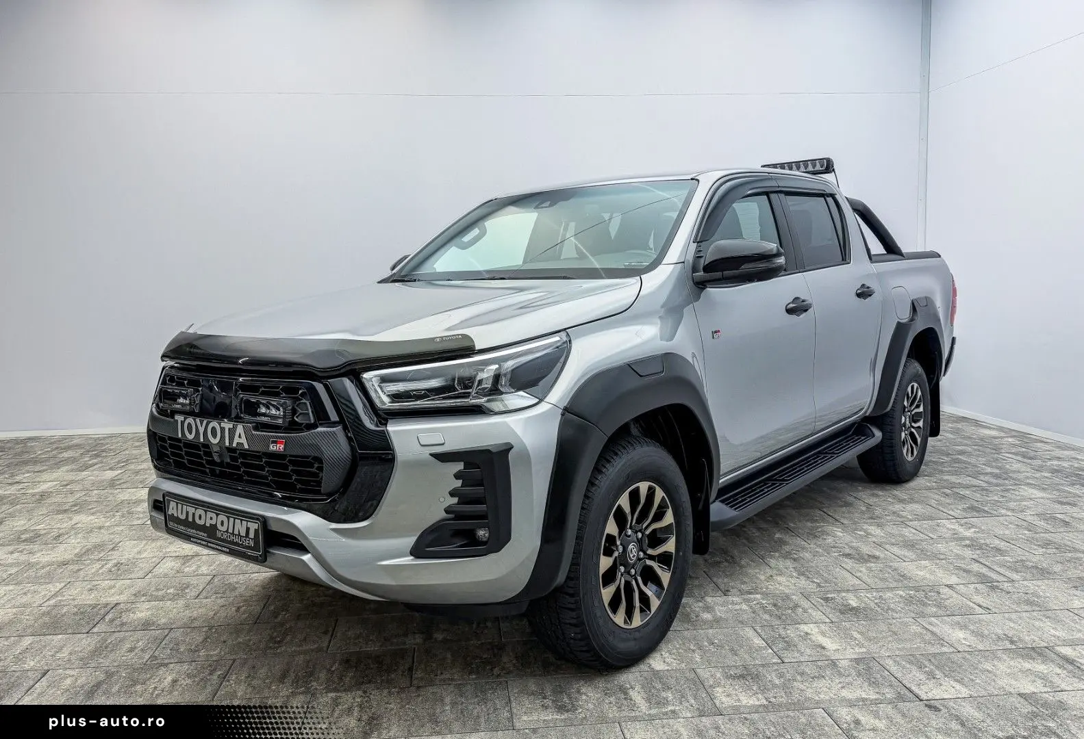 TOYOTA Hilux 2.8 D4-D GR Sport