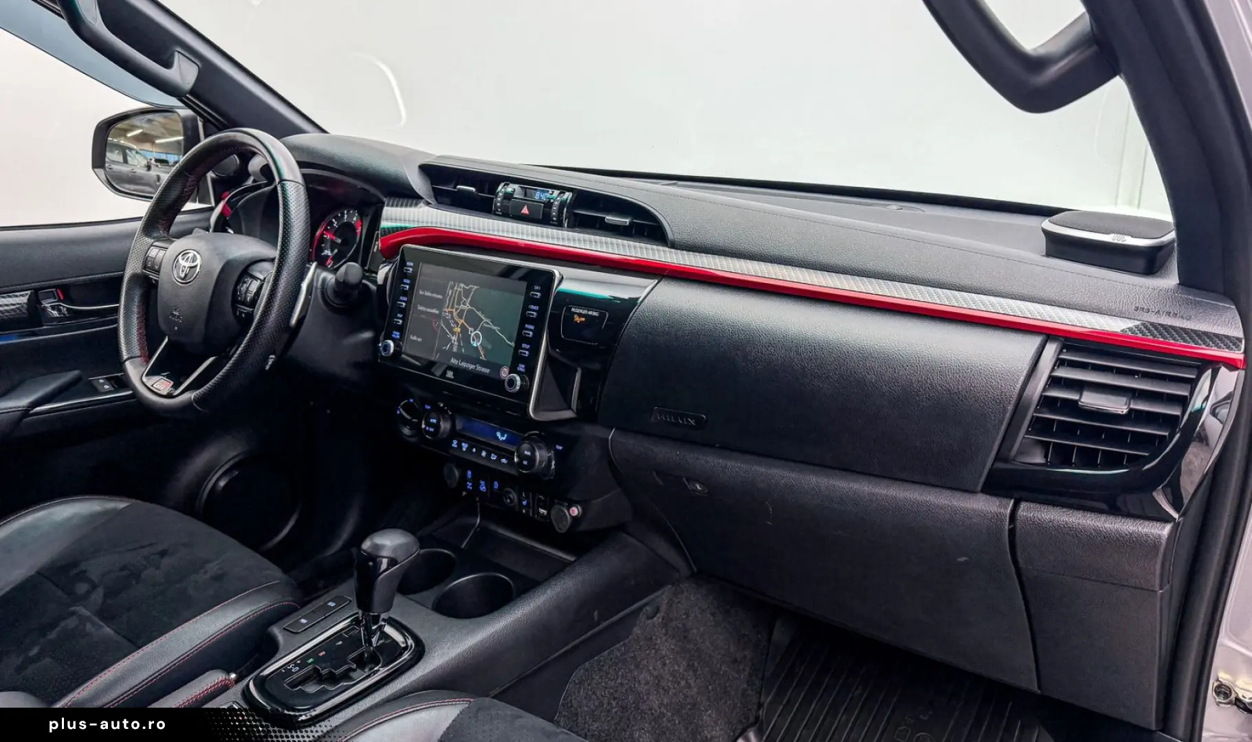 TOYOTA Hilux 2.8 D4-D GR Sport