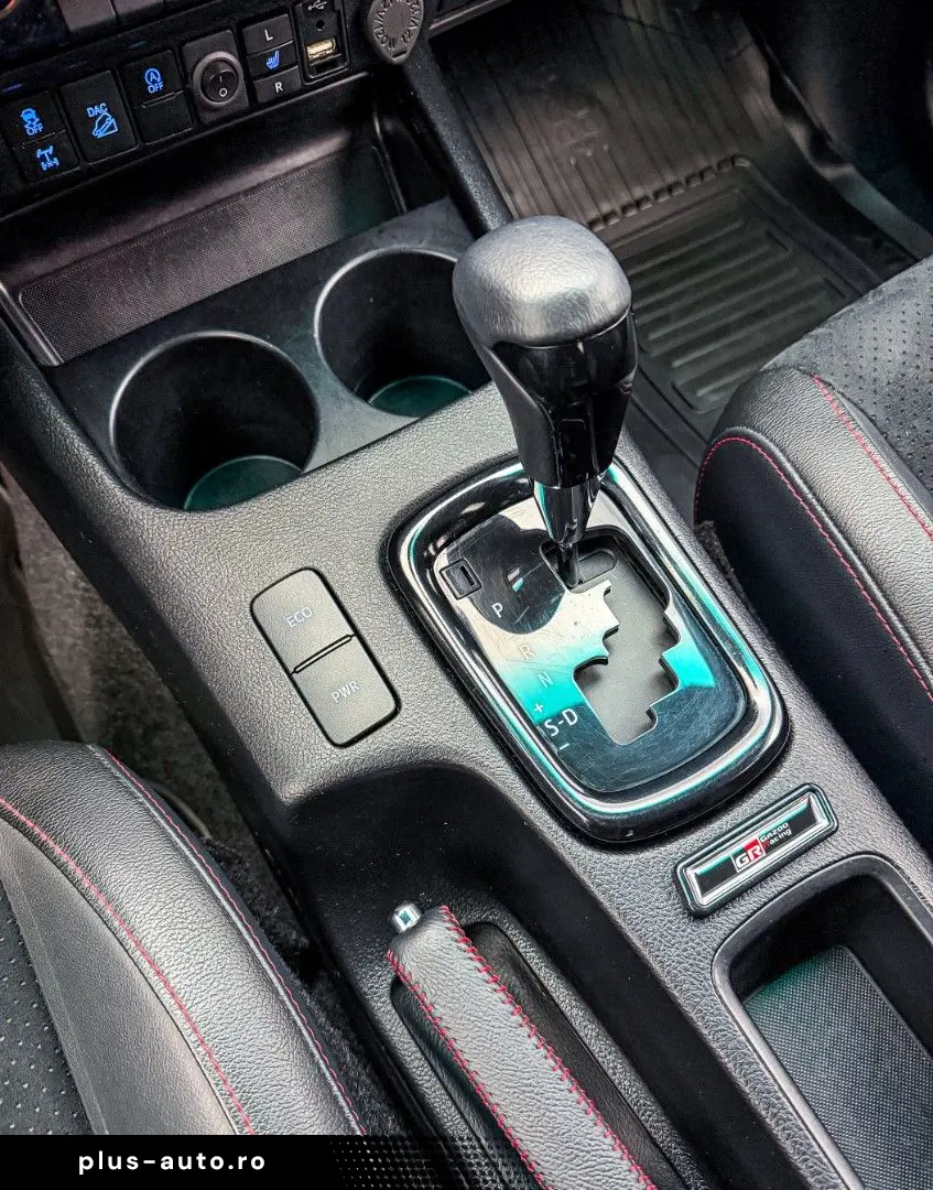 TOYOTA Hilux 2.8 D4-D GR Sport